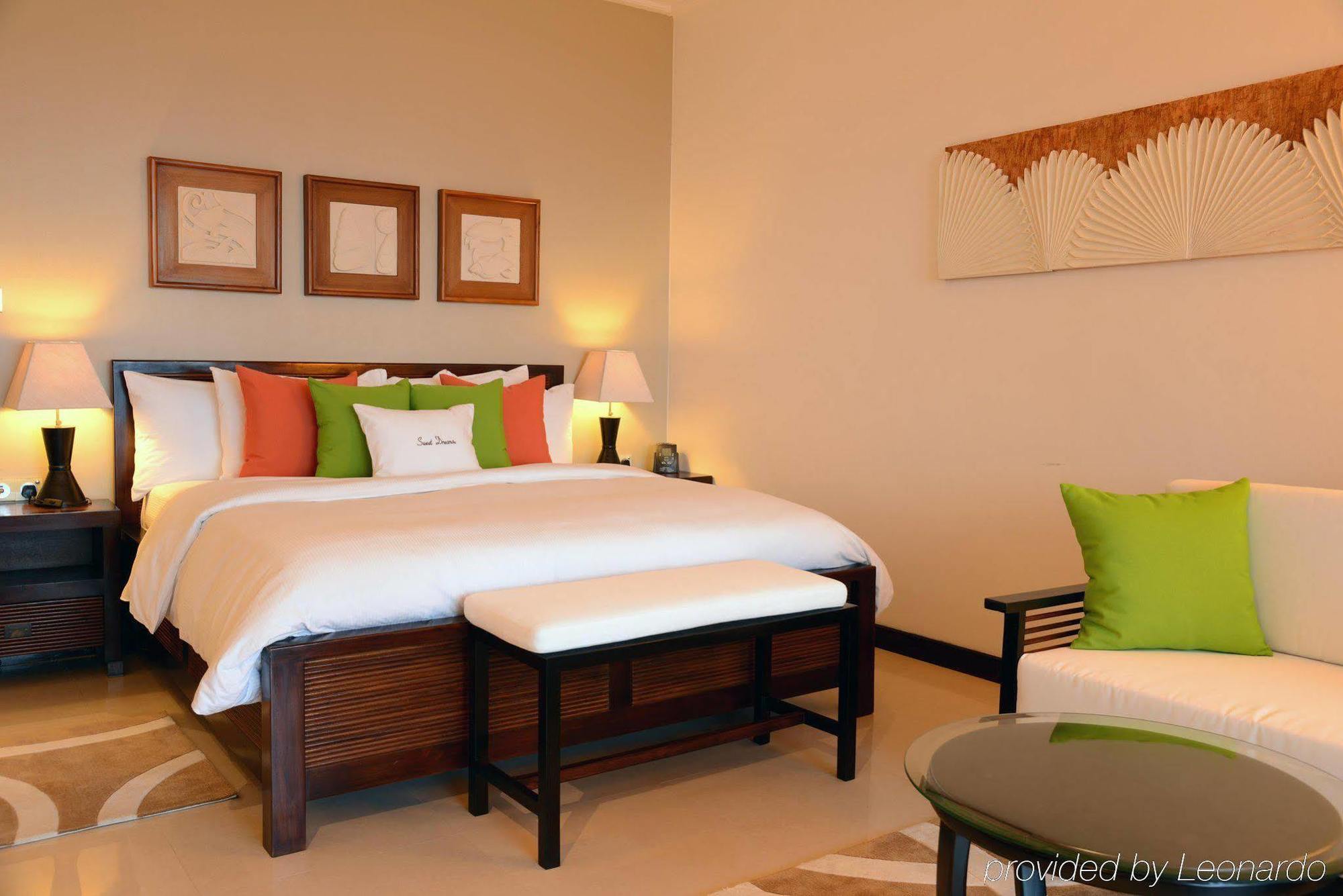 Doubletree By Hilton Seychelles Allamanda Resort & Spa Takamaka Dış mekan fotoğraf